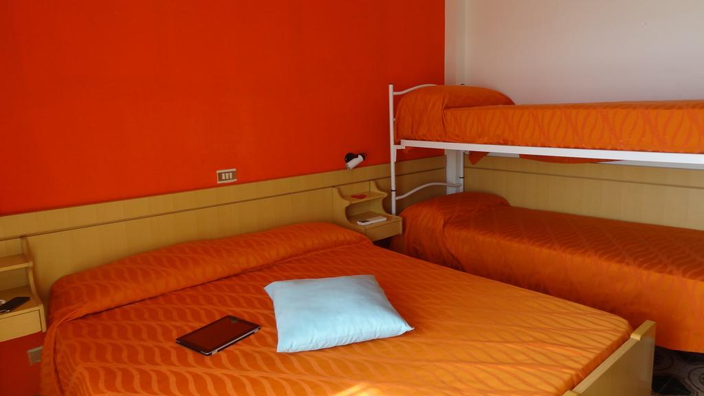Residence Holiday Bellaria-Igea Marina Extérieur photo